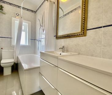 Midanbury Lane - Photo 3