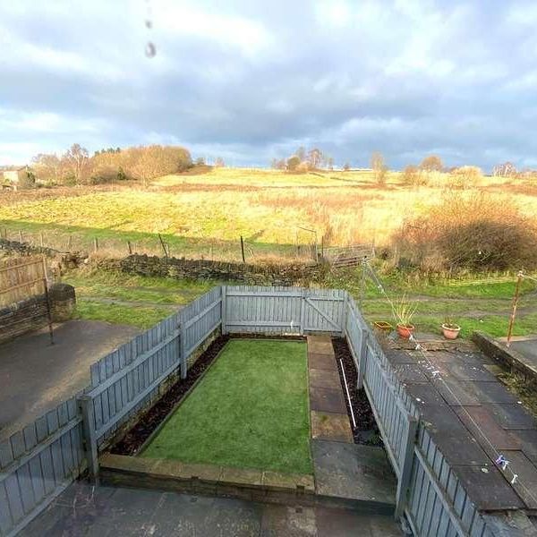 Caldercliffe Road, Berry Brow, Huddersfield, HD4 - Photo 1