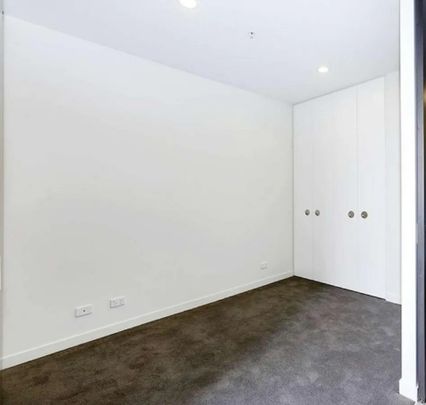 Stylish and Comfortable 1-Bedroom Apartment for Lease! - Photo 1