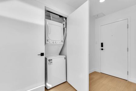 For Lease - 368 Tweedsmuir Avenue Unit# 204, Westboro - Hampton Park, Ontario - Photo 4