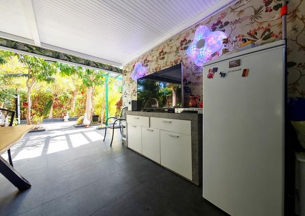 Maspalomas, Canary Islands 35100