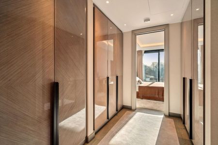 Park Modern, a spectacular three bedroom apartment offering uninterrupted views over Hyde Park and Kensington Gardens. - Photo 3
