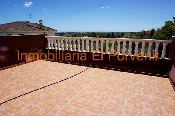 Luxury 4 room Detached House for rent in Torrent, Valencia - Photo 1