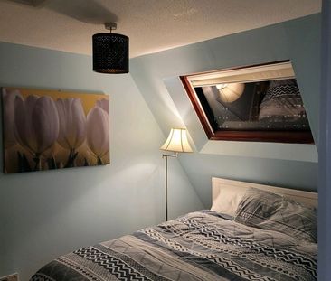 1 Bed Flat, St. Michael's Court, E14 - Photo 3