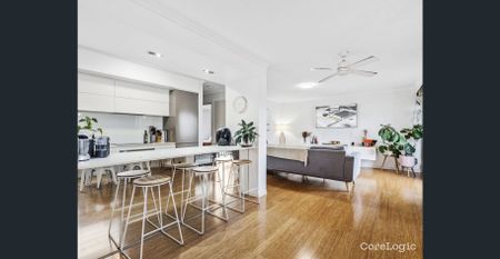 Partially Furnished Beachside Apartment in Burleigh! - Photo 3