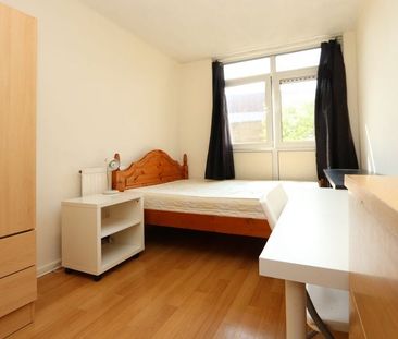 Room in a Shared Flat, Stayners Road, E1 - Photo 4