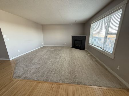 26 Panamount View Northwest, Calgary - Photo 4