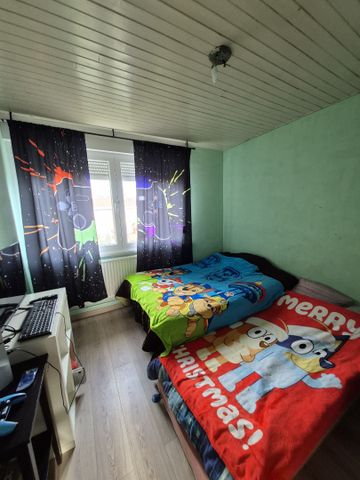Location Maison 4 pièces 81m² CONDE SUR L ESCAUT 59163 - Photo 4