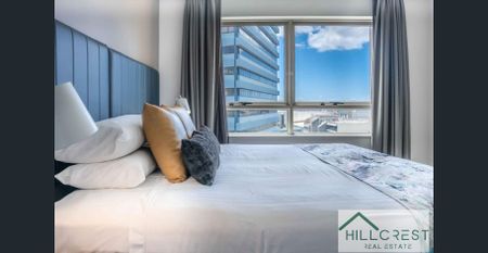 ONE BEDROOM APARTMENT IN ULTRA-CONVENIENT LOCATION | AVAILABLE FROM MID-NOV - Photo 2