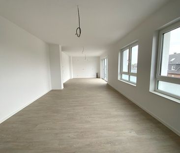 Neubau: 5-Zimmer Wohnung mit zwei Dachterrassen inkl. TG-Stellplatz... - Photo 1