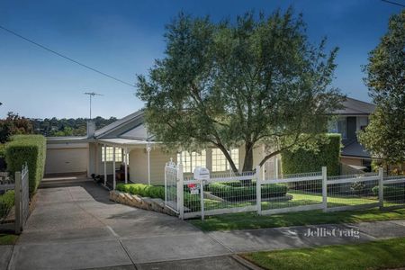 24 Silk Street, Rosanna - Photo 2