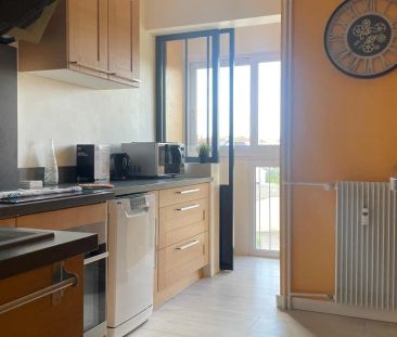 Appartement à louer 4 pièces 70m² - Photo 2