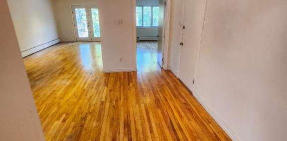 Appartement a Louer 4 1/2 (Montreal) - Photo 2