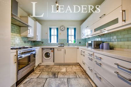 1 bedroom semi detached to rent Schuster Road, Manchester, Greater Manchester, M14 - Photo 4