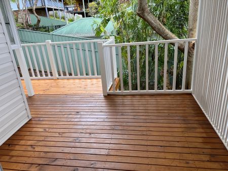 Large 2/3 bedroom granny flat APPLY ONLINE BY ENTERING THIS LINK INTO YOUR BROWSER: t-app.com.au/rwb - Photo 3