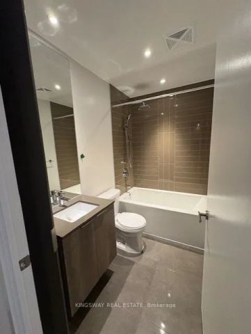 448 BURNHAMTHORPE Road W #810 - Photo 2