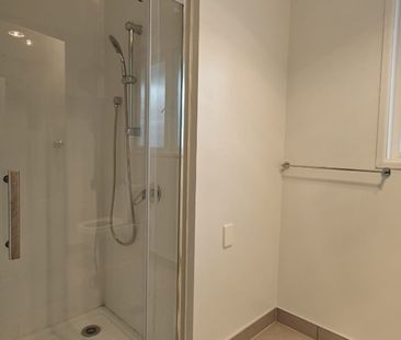 Property Management37 Cobham Crescent, Kelston - House for Rent - Photo 6