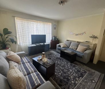 2-Bedroom Ground Floor Flat in Prime Dandenong Location - Photo 4