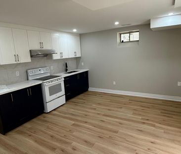 For Lease - 44 petch Avenue, Caledon, Ontario - Photo 5