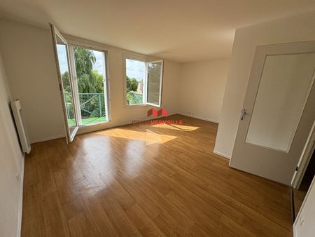 MONTIGNY LE BRETONNEUX - Photo 2