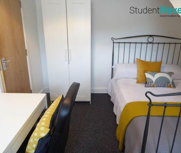 3 bedroom flat to rent - Photo 5