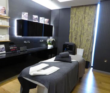 Nine Elms Lane - Photo 1