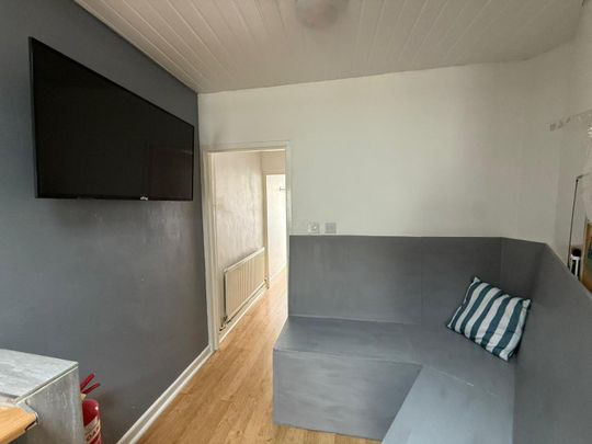 Sydney Street, Plymouth - Photo 1