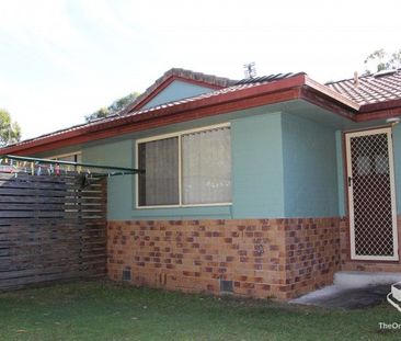 Two bedrooms with Double Garage - Photo 5