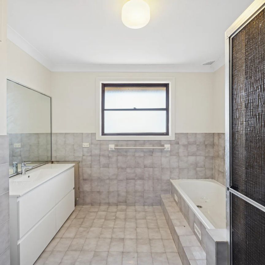 Well-Appointed and Spacious Family Home - Photo 1