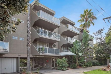 Spacious Beachside Studio Living with Huge Balcony! STRICTLY 6 MONTH LEASE! - Photo 4