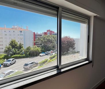 Apartamento T1 para arrendamento sem móveis no Monte Estoril - Photo 4