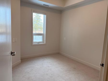 For Lease - 275 Woodbridge Avenue Unit# 105, Vaughan, Ontario - Photo 4