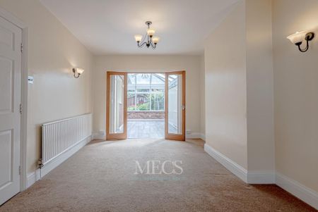 4 bedroom semi-detached house to rent - Photo 4