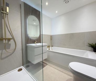 4 bedroom terraced house to rent - Photo 6