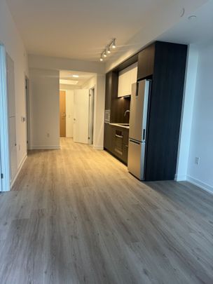 For Lease - 395 Square One Drive, Mississauga, Ontario - Photo 1