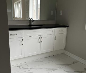 For Lease - 22 Keppel Circle, Brampton, Ontario - Photo 1