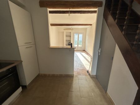 Location Maison 3 pièces 60m² ARLES 13200 - Photo 4