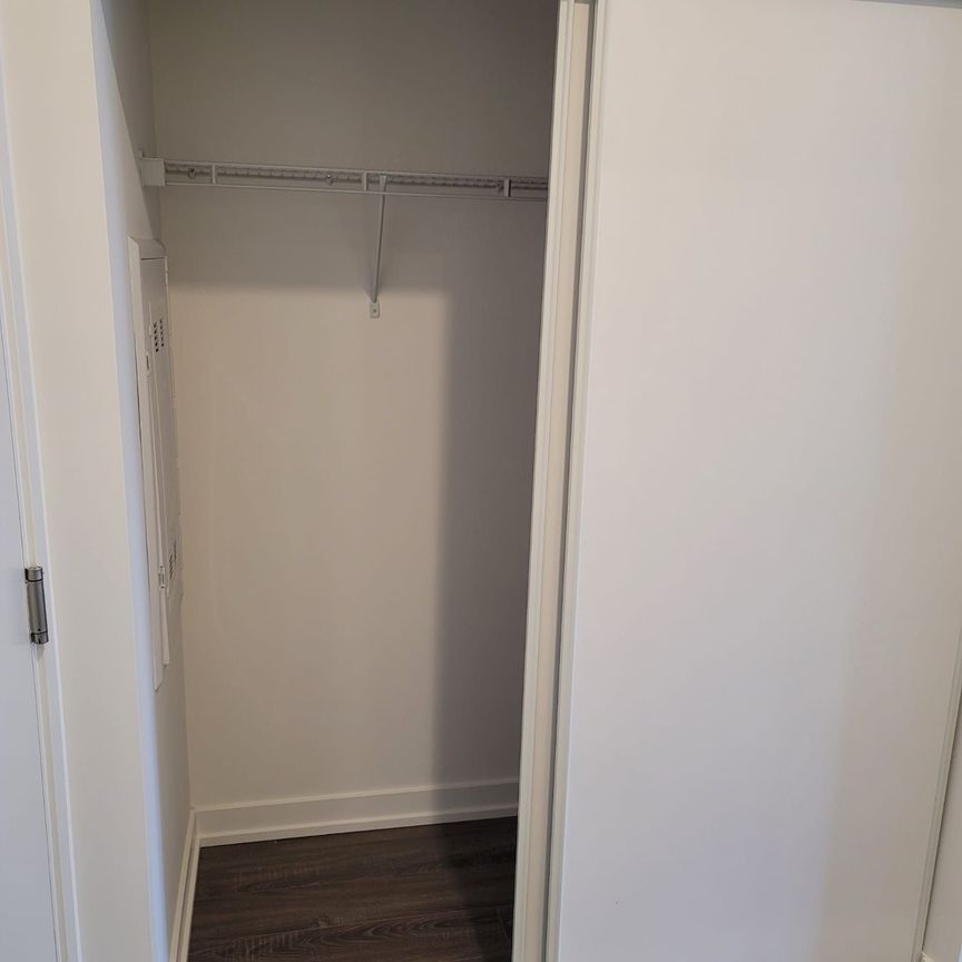 For Lease - 20 Edward Street Unit# 923, Toronto, Ontario - Photo 1