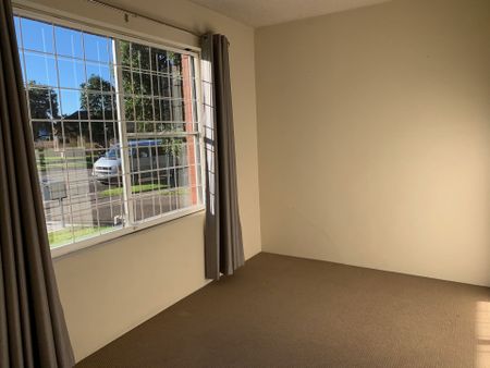 Good sized unit with an air-conditioned living room. - Photo 3