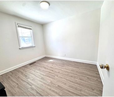 For Lease - 119 Earlton Road Unit# Main, Toronto, Ontario - Photo 1