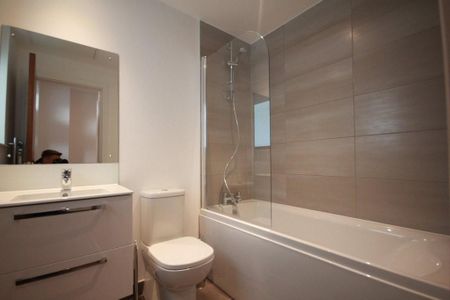 Studio to rent - Photo 5