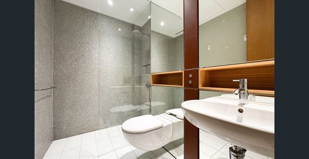 Stylish Studio in Central Park Precinct – Unbeatable Convenience - Photo 1