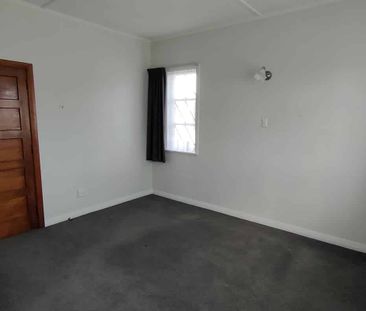 Cosy 2 Bedroom on Millward - Photo 1