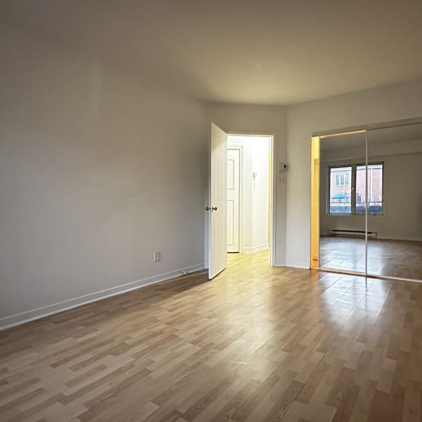 2645 Avenue Bennett, #15 - Photo 1