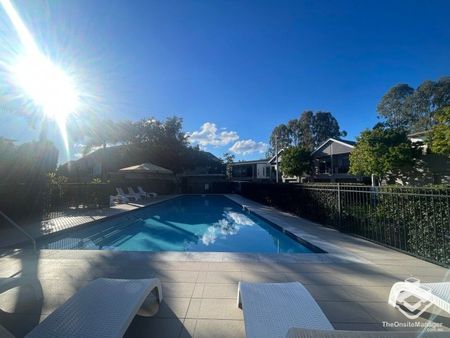 Resort Style Townhouse - Each Bedroom has own Ensuite and Balcony. - Photo 5