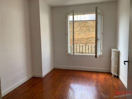 Location Appartement 4 pièces 81m² - Photo 3