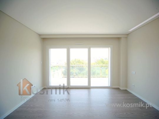 3 room luxury Apartment for rent in Solvillas, Odivelas, Lisbon - Photo 1