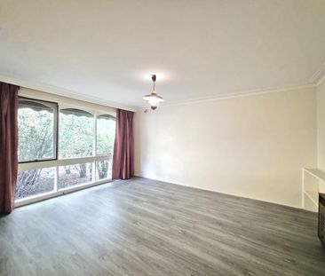 2 Bedroom Unit in Prime Mulgrave Location - Photo 1