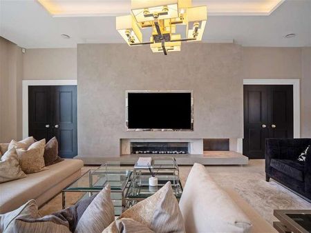 Earlswood Court, Leafy Lane, Solihull, B94 - Photo 5