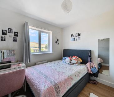 4 bedroom townhouse to rent - Photo 2